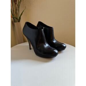 Via Spiga Sheri Ankle Bootie Platform Heels Round Toe Size 7